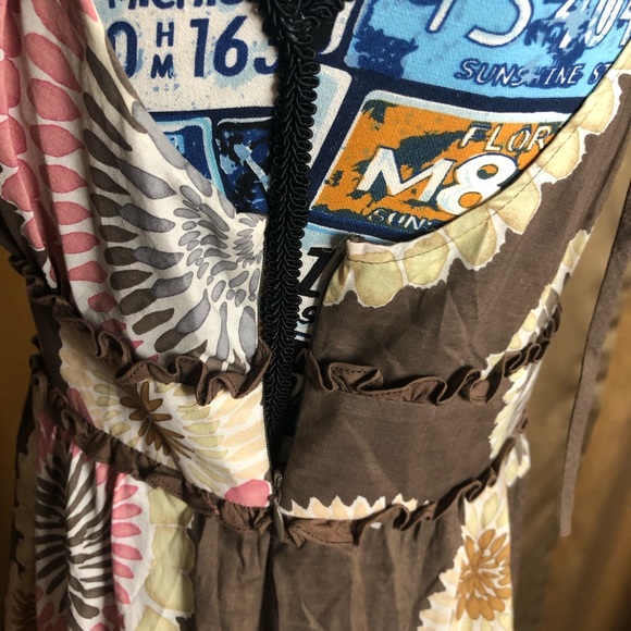 BCBGMaxAzia Summer Floral Dress - Picture 11 of 13